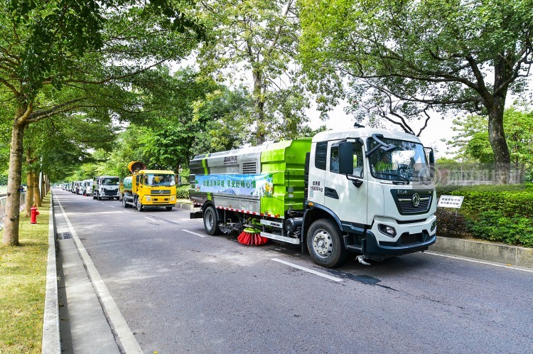 守望春節(jié)，奮戰(zhàn)前線——中航環(huán)衛(wèi)工友專訪